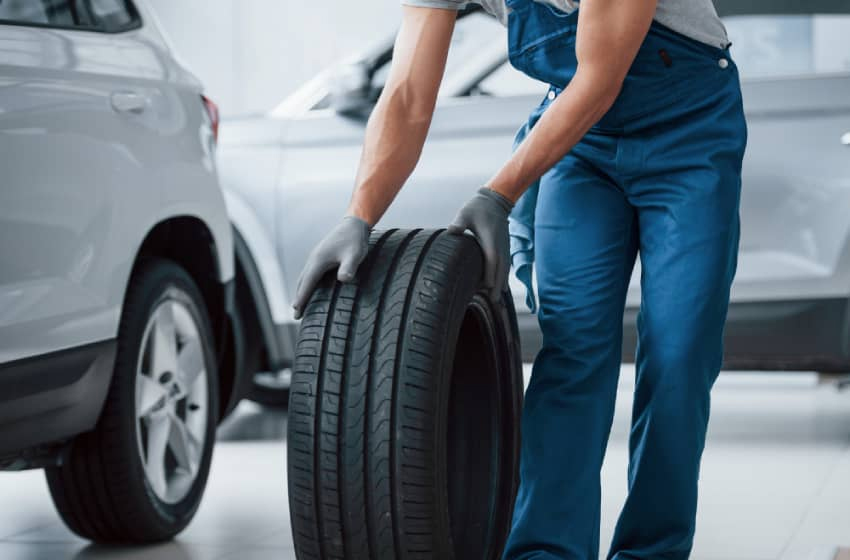 Alwaleed Garage Tire Services